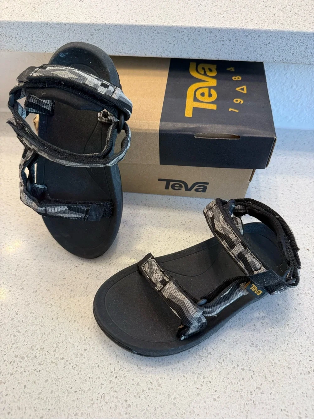 Teva Hurricane XLT 2 Kids' Black & Gray Sport Sandals